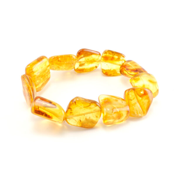 Amber-bracelet-pieces-cognac-1.jpg