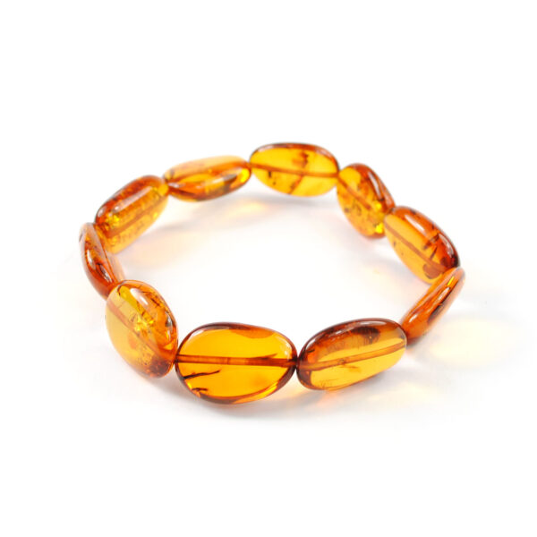 Amber-bracelet-pieces-small-cognac.jpg