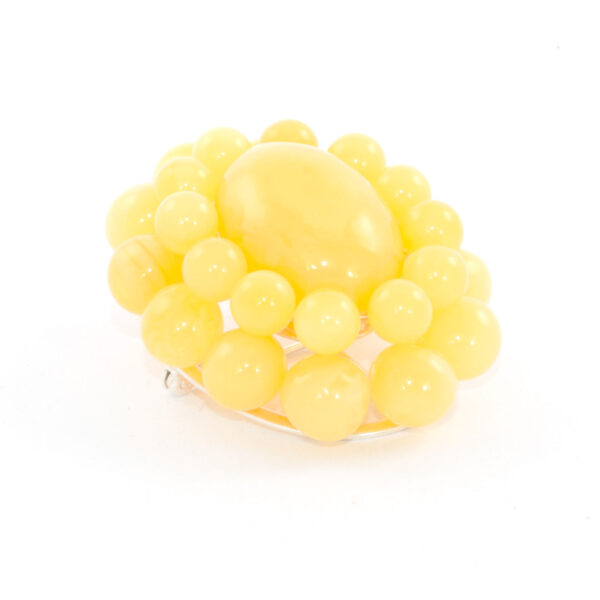 amber-brooch-yelow-with-silver-side.jpg