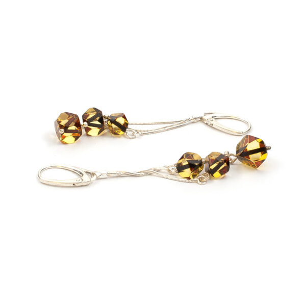amber-earrings-three-dices-n amber-earrings-three-dices-n