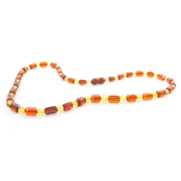 amber-necklace-faceted-barrels-cognac amber-necklace-faceted-barrels-cognac
