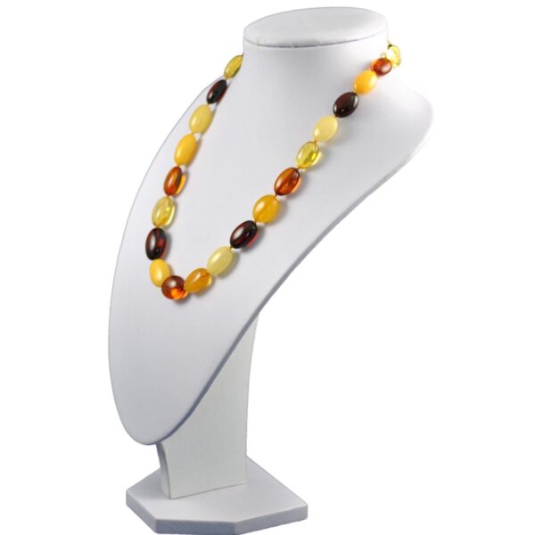 amber-necklace-lemon-mix-left-e1525955080984.jpg