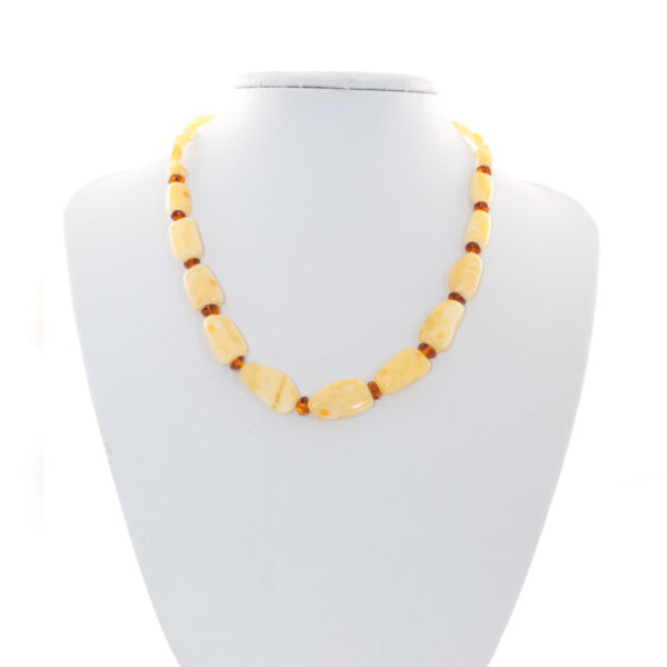 amber-necklace-yellow-stones-cognac-baroque-w-1.jpg