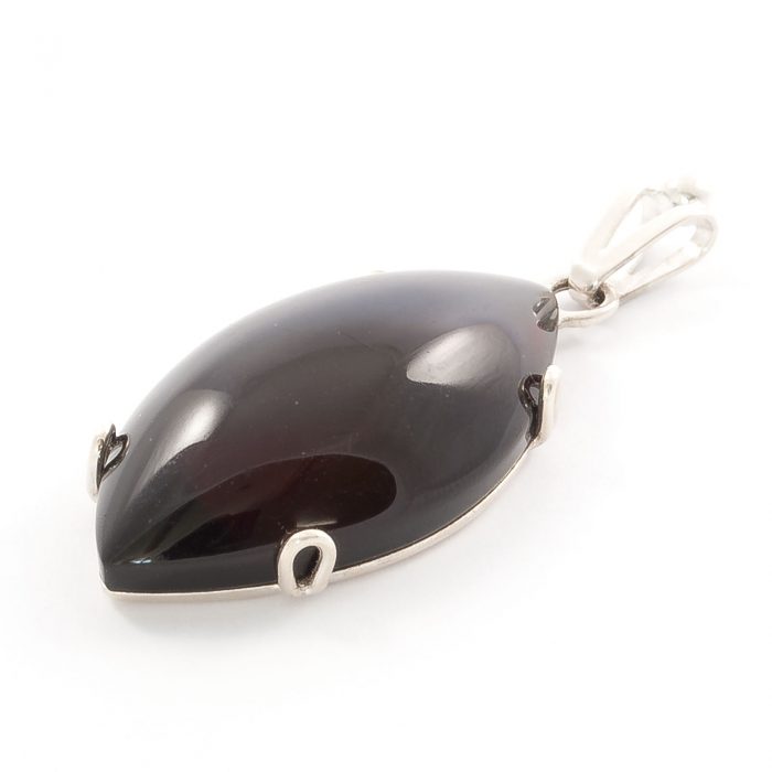 amber-pendant-cherry-with-silver-frame