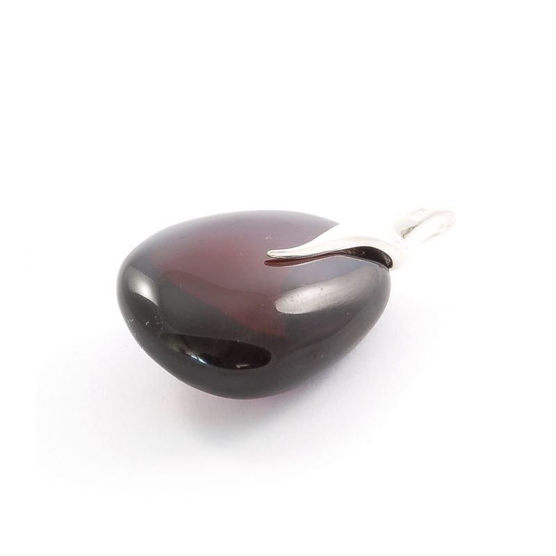 amber-pendant-cherry2