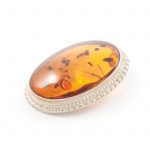 amber-pendant-cognac-with-silver-frame