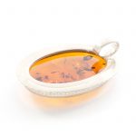 amber-pendant-cognac-with-silver-frame-back