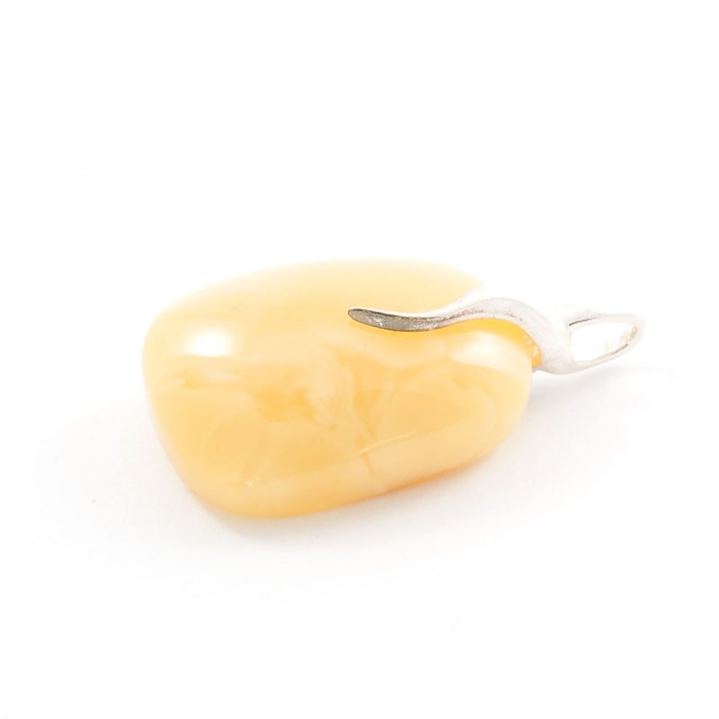 amber-pendant-silver-withsquare