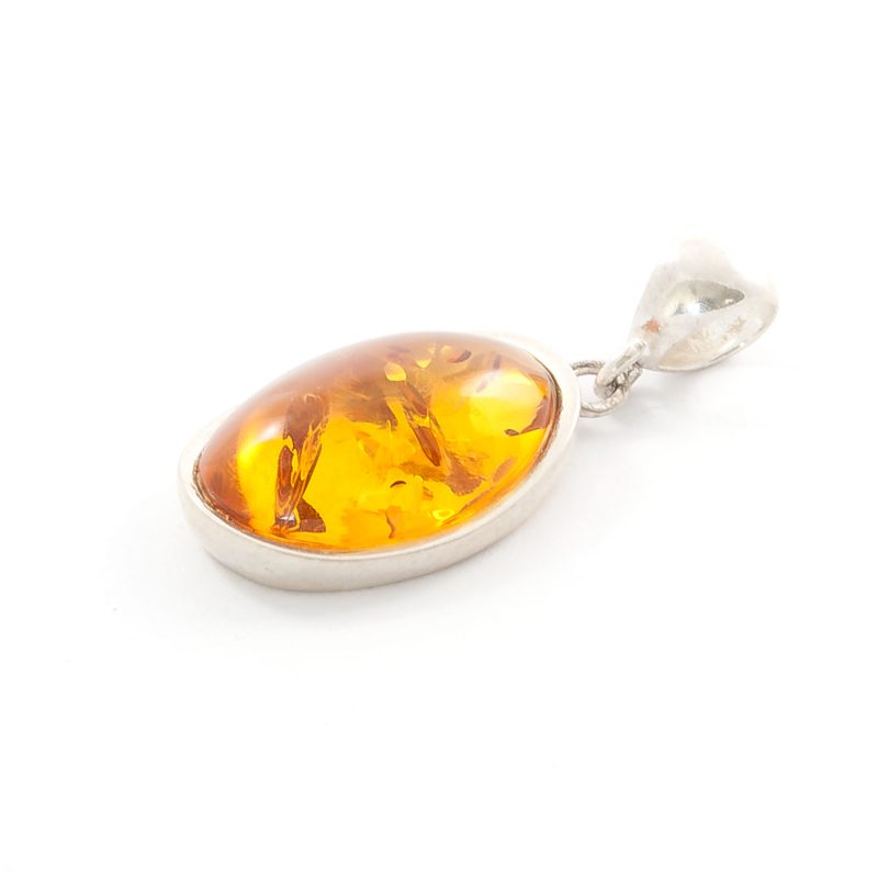 amber-pendant-with-frame