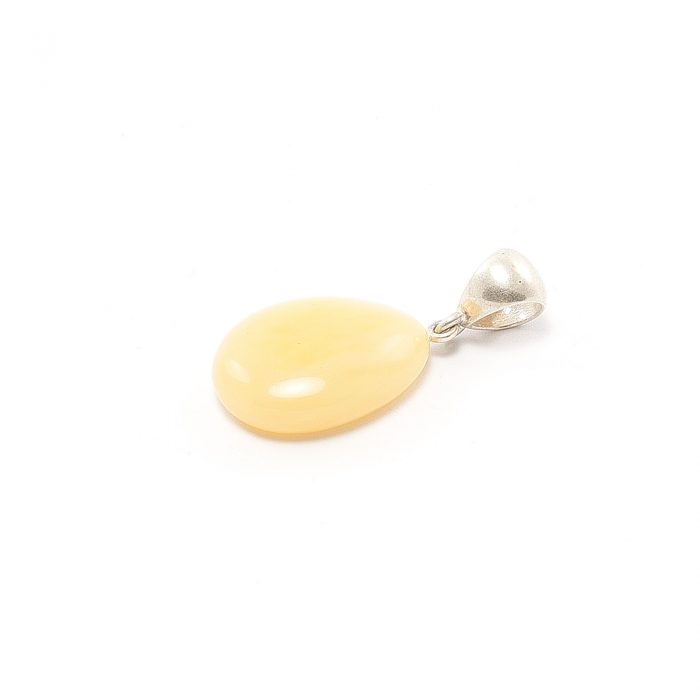 amber-pendant-yellow-medallion