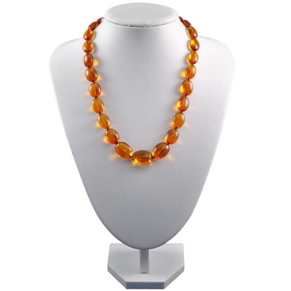 anber-necklace-cognac-beans-e1525955321565.jpg