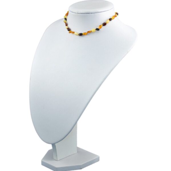 children-amber-necklace-beads-mix-left-e1525960144706.jpg