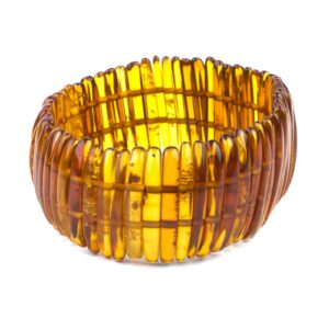 amber-bracelet-sticks-cognac